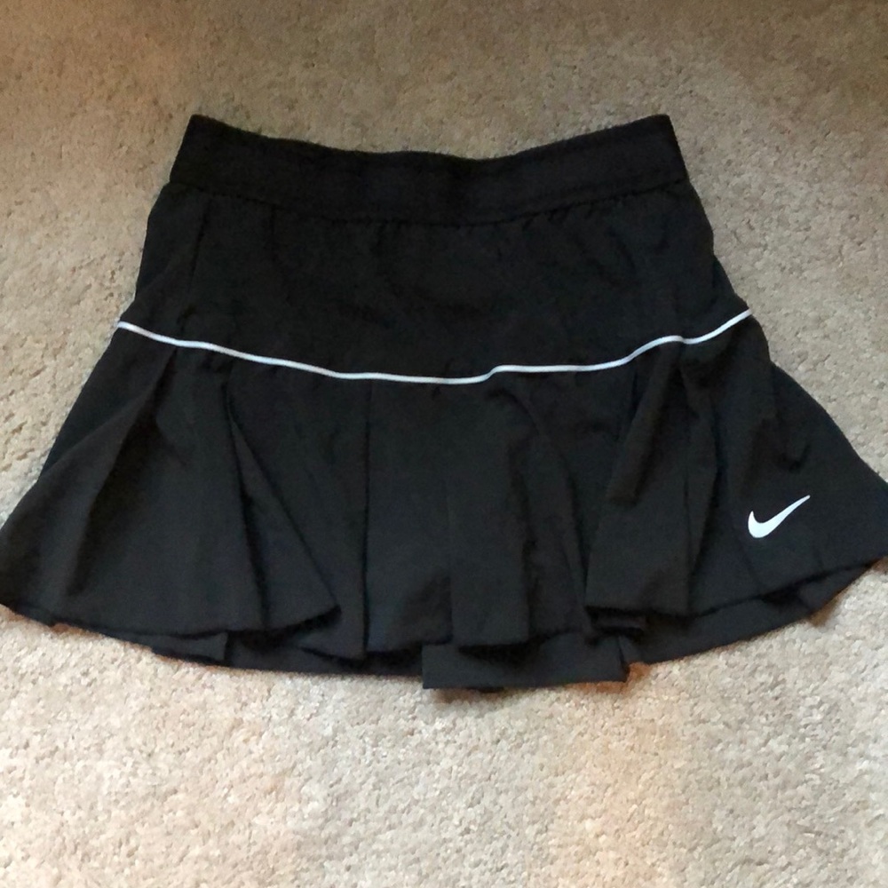 Like new Nike tennis skirt